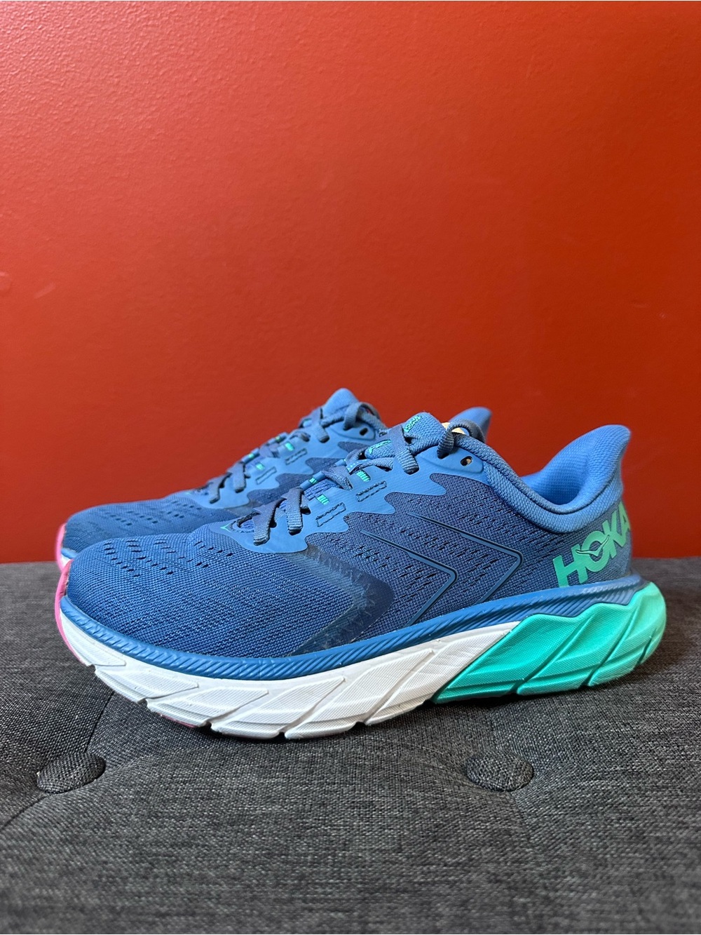 HOKA One One Arahi 5 Blue Size Women’s 6.5